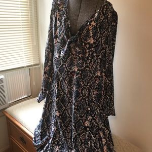 Cheztu Long Sleeve Snake Print Dress